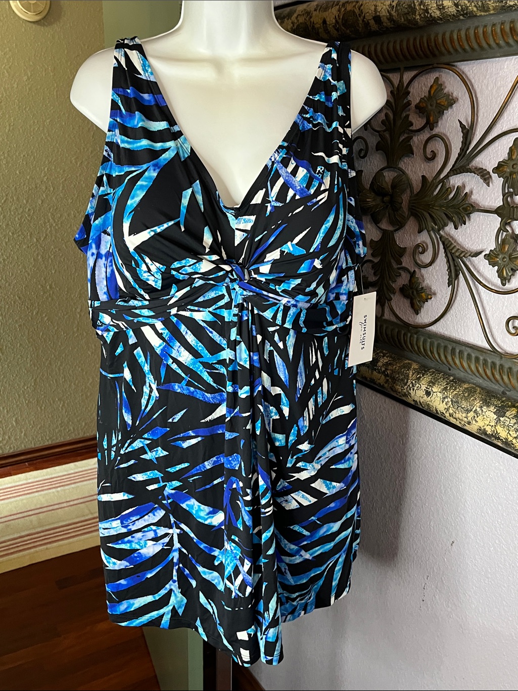 Swimsuits For All Nwt Blue Black Abstract Print Swimsuit With Skirt Sz 22